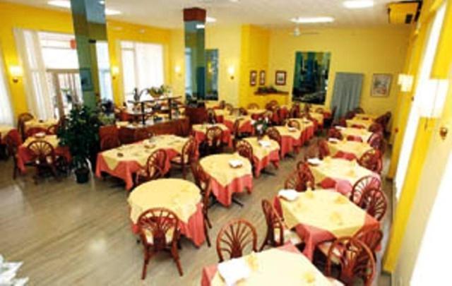 Hotel Reno Lido di Jesolo Exterior foto